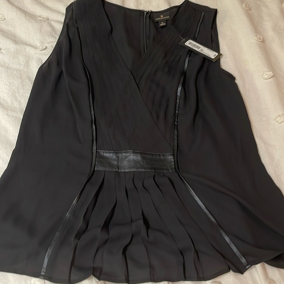 New - Picture 2 of 3